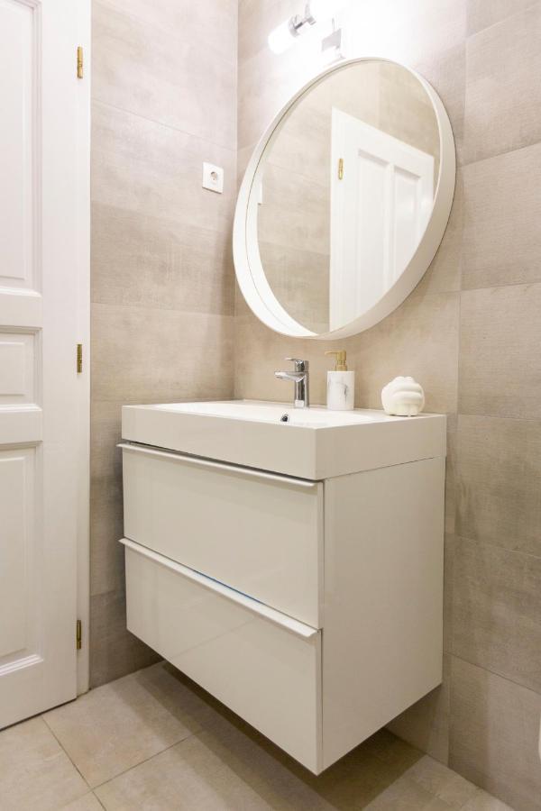 Luxury 3Bedrm 2Bathrm Apartment With Danube River View Budapest Kültér fotó