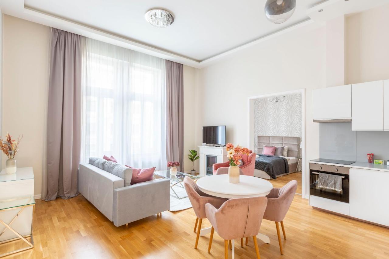 Luxury 3Bedrm 2Bathrm Apartment With Danube River View Budapest Kültér fotó